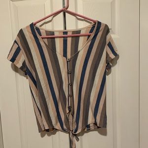 Supper cute American eagle shirt